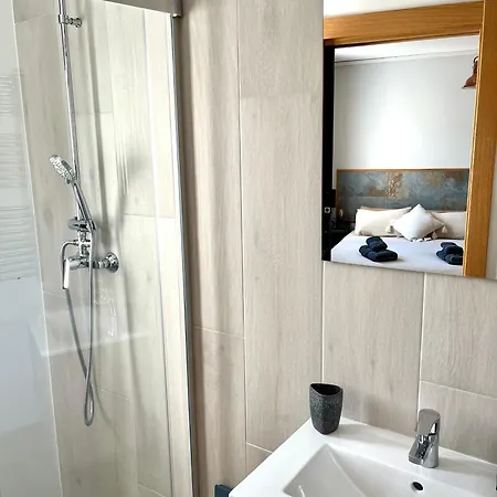La Boheme Hotel
