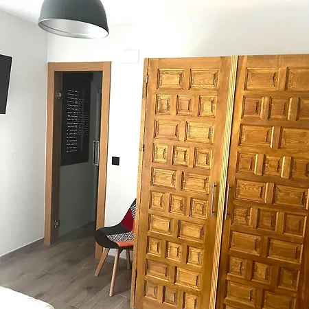 La Boheme Hotel *